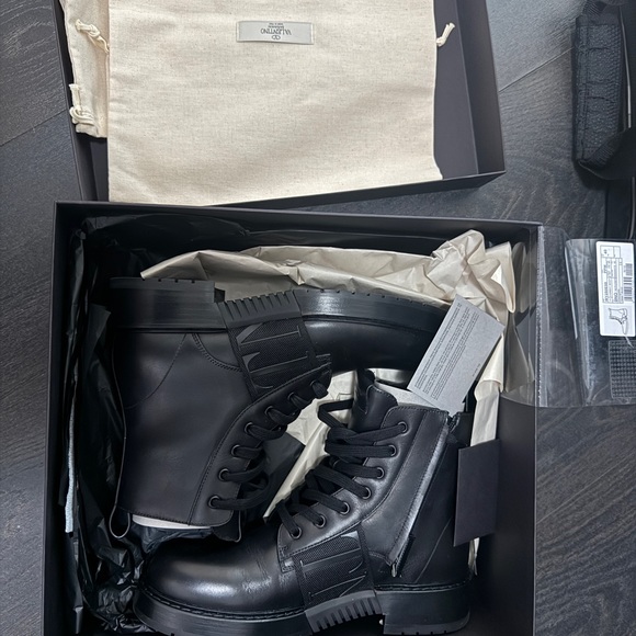 Men’s Valentino Combat Boots - Picture 8 of 8